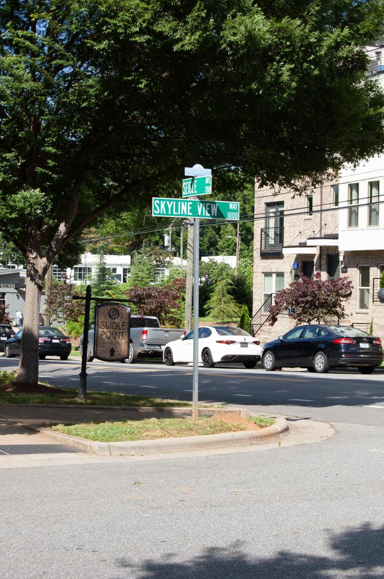 Holiday home Modern Townhouse - 1 Min To Uptown Clt - Walk To Restaurants *