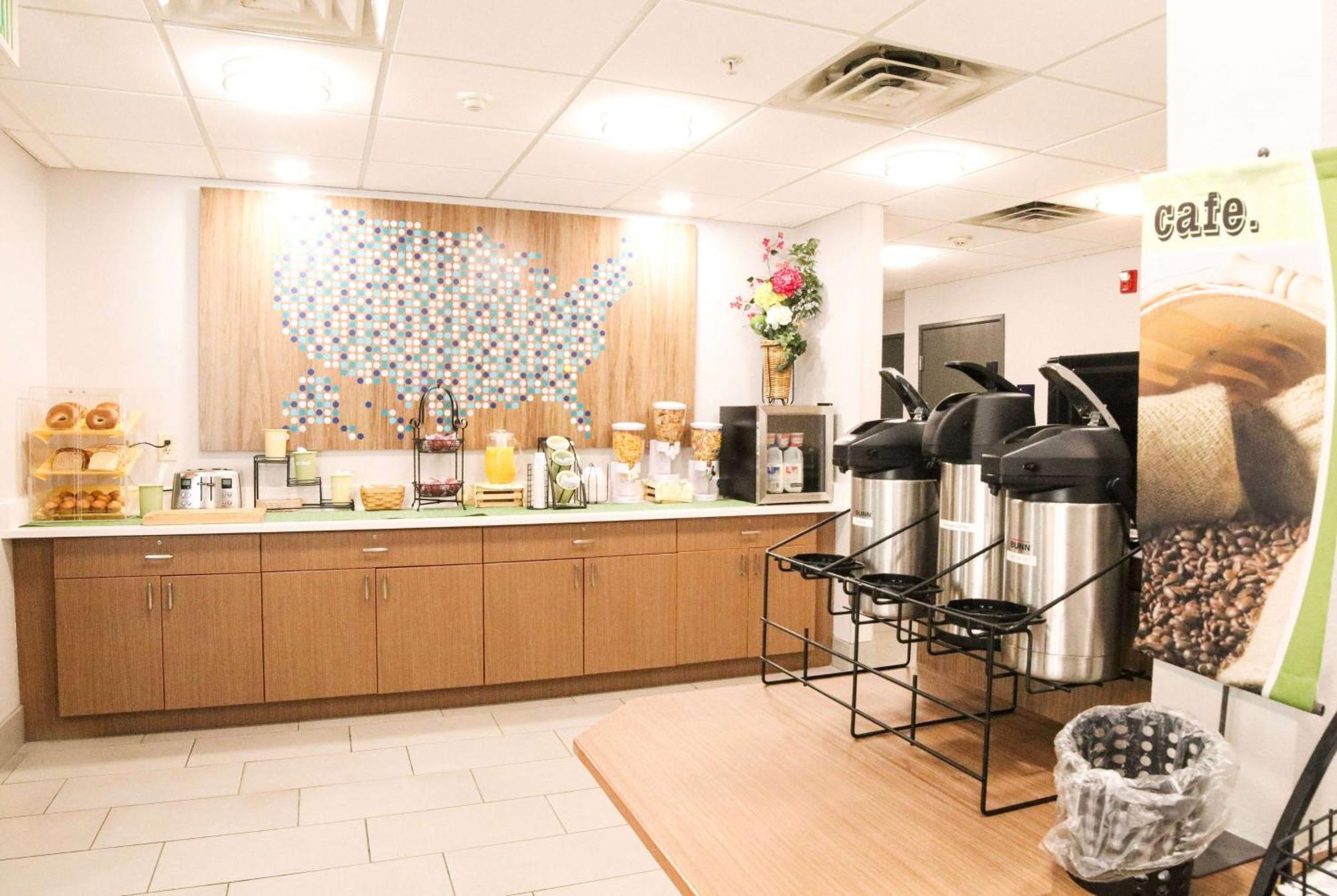 Hotel Microtel & By Wyndham Charlotte/northlake Charlotte