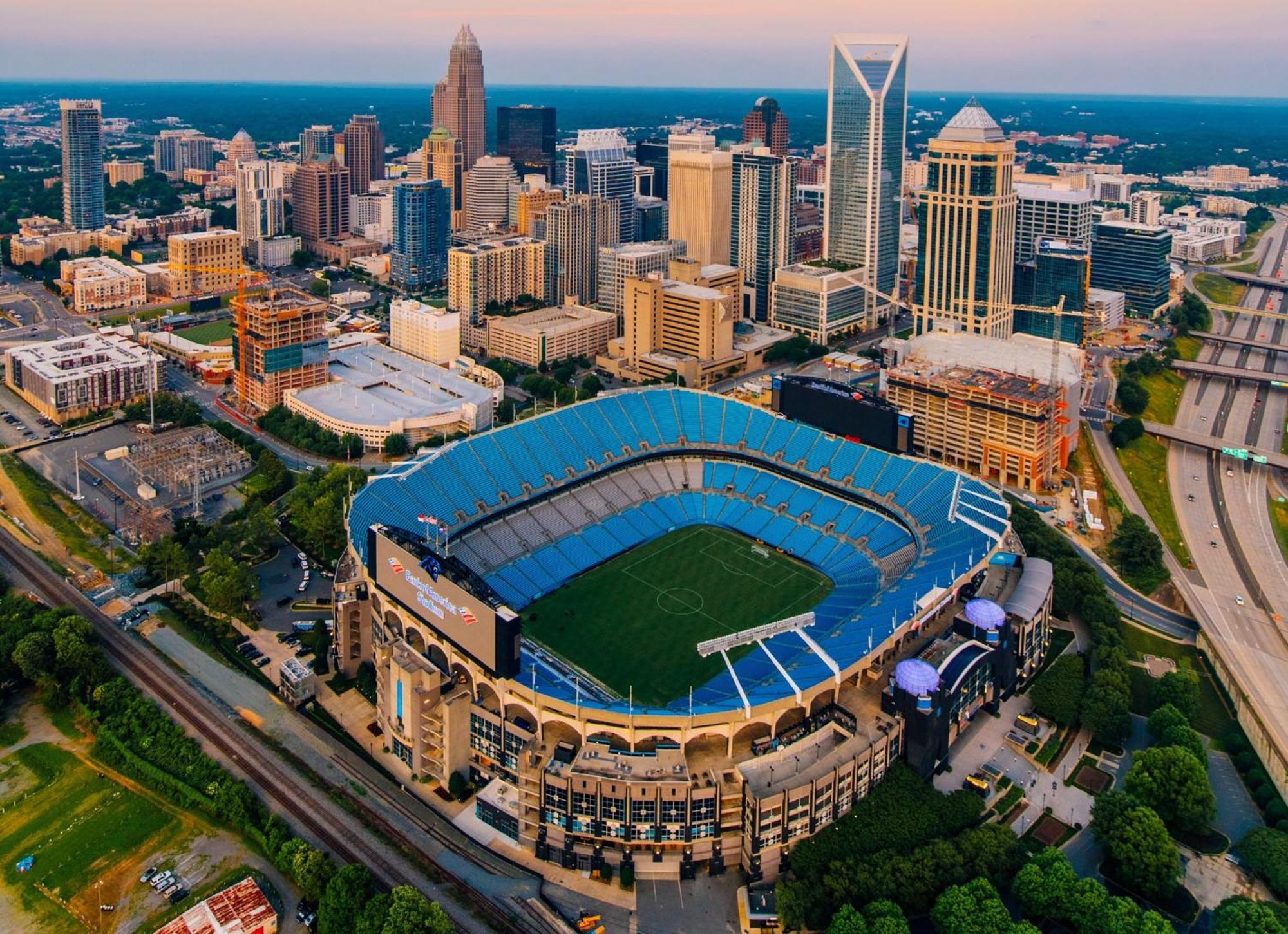 Express & North By Ihg 3* Charlotte