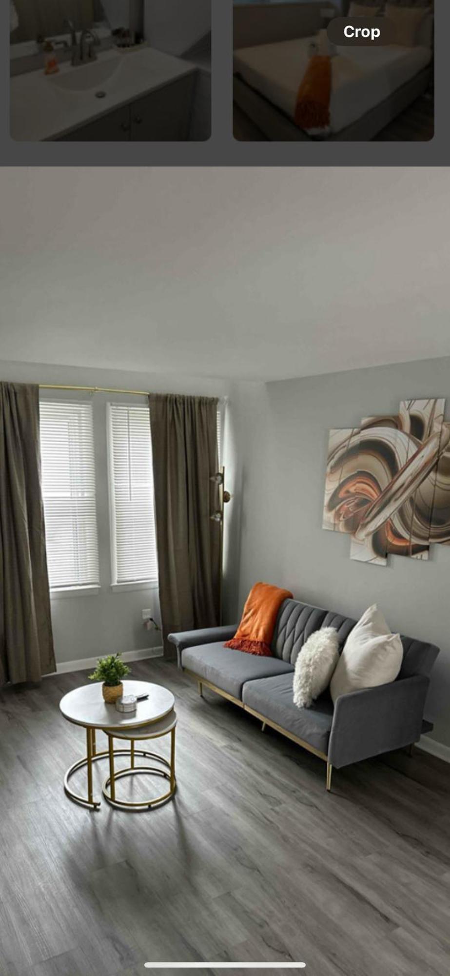 Uptown Apartment *