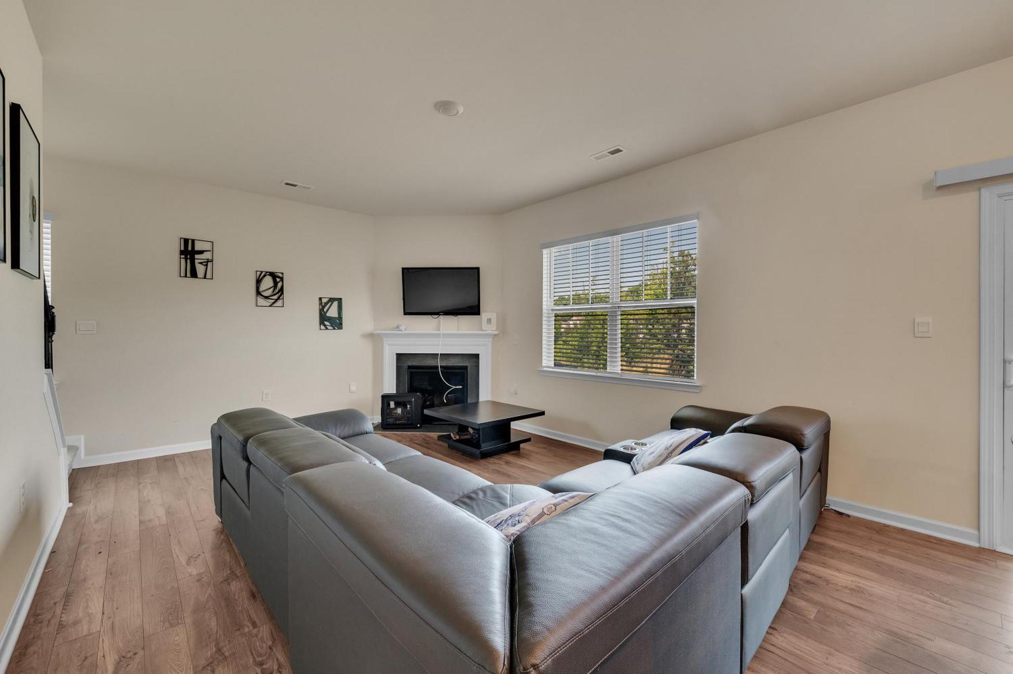 Beautifull House Near Airport Holiday home *