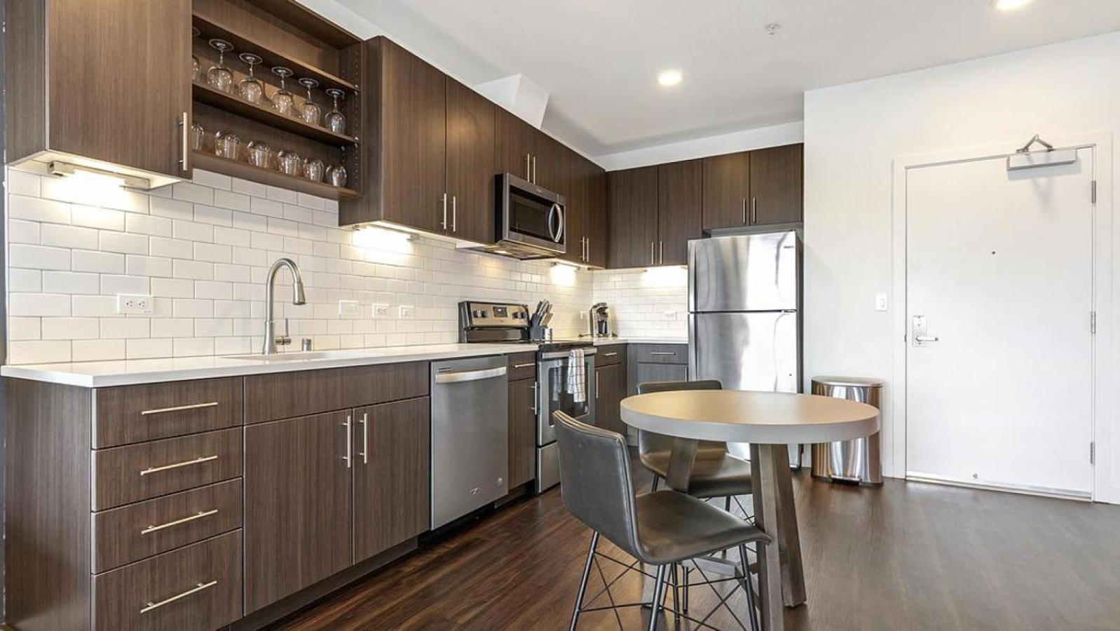 Landing At Pine 25 North End - 1 Bedroom In Tryon Hills *