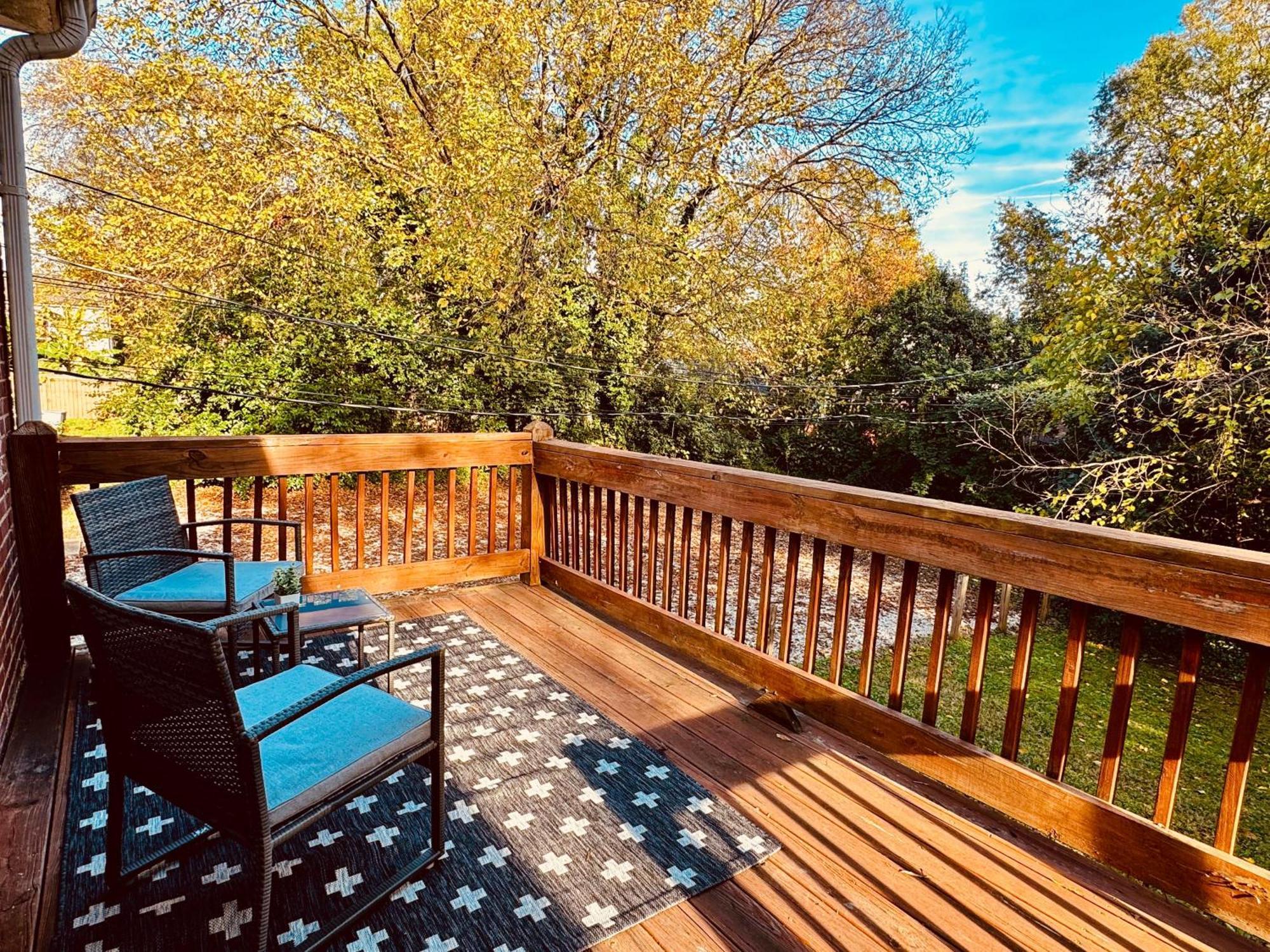 Newly Renovated! Lux 2-king With Winter Deals! Holiday home Charlotte