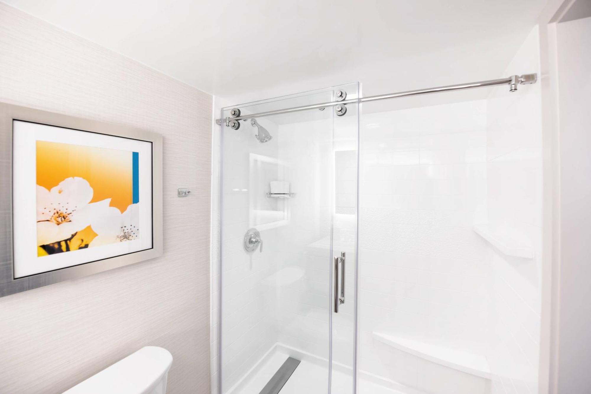 Fairfield & By Marriott Uptown Hotel 3*