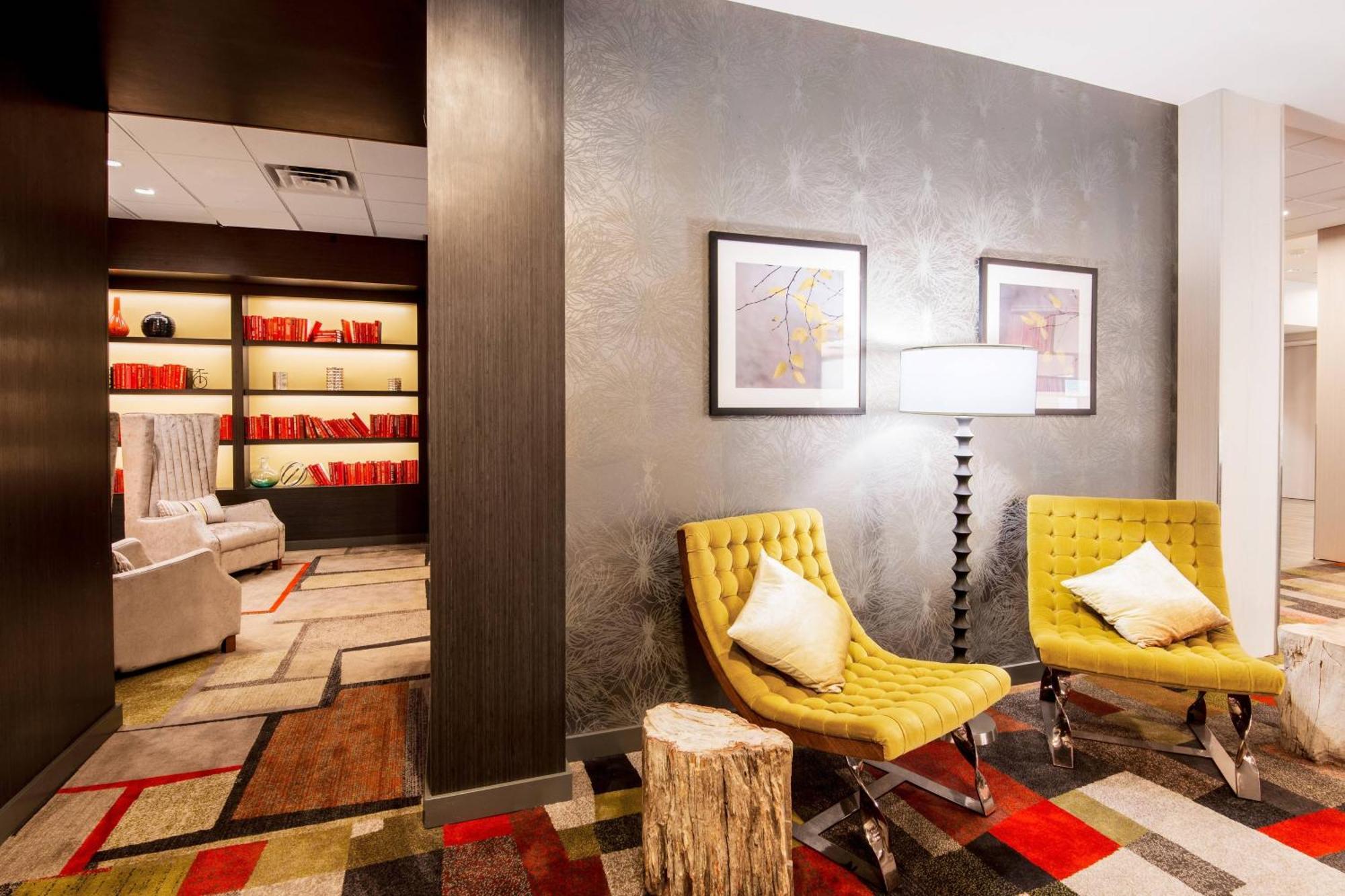 Fairfield & By Marriott Uptown 3* Charlotte