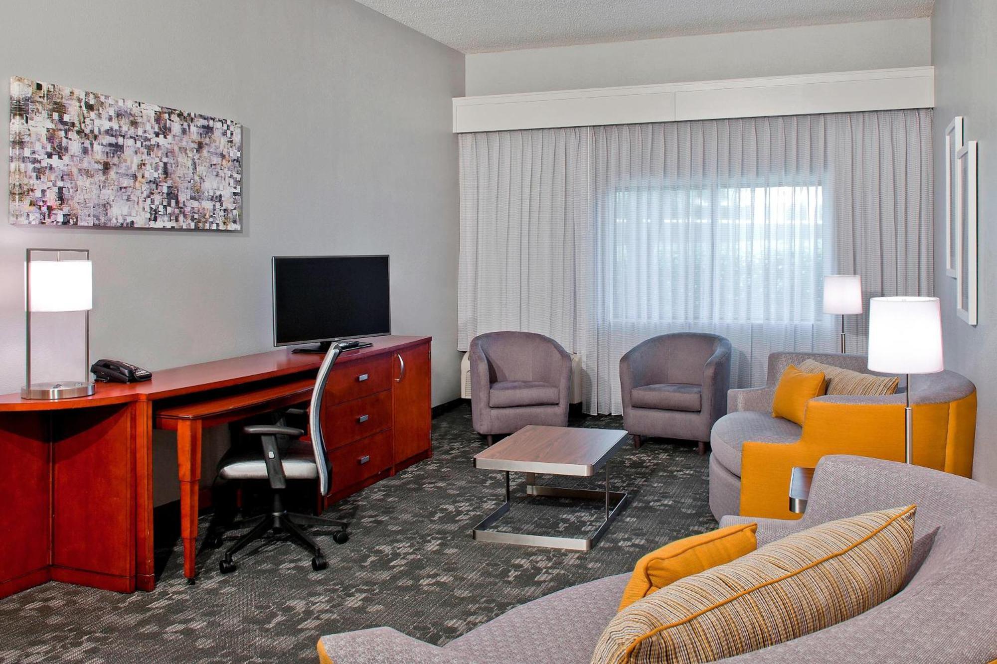 Courtyard By Marriott Ballantyne 3* Charlotte