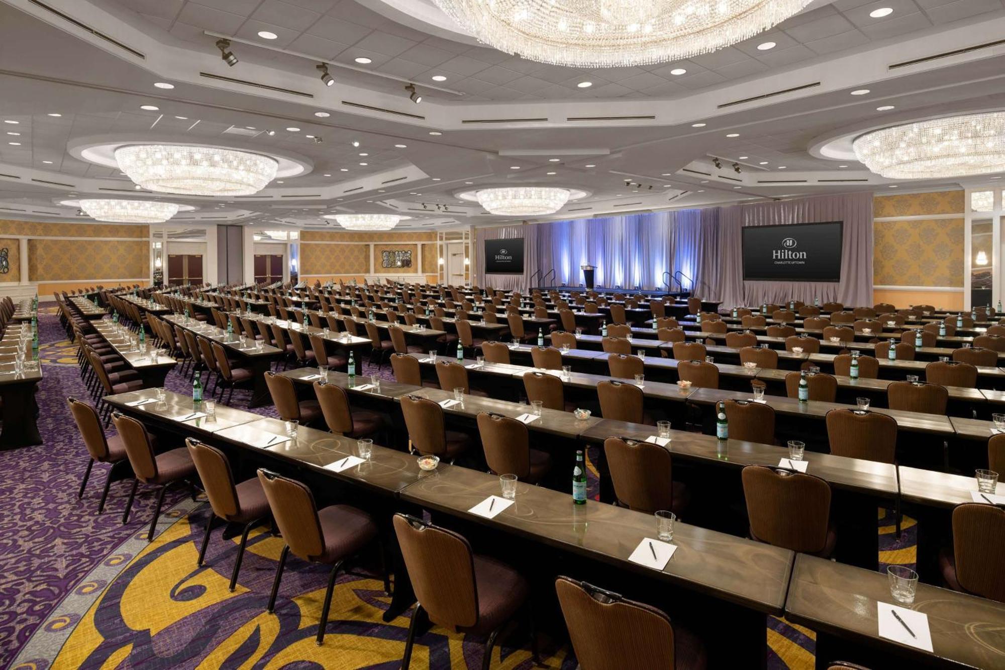 Hilton Uptown Hotel 4*