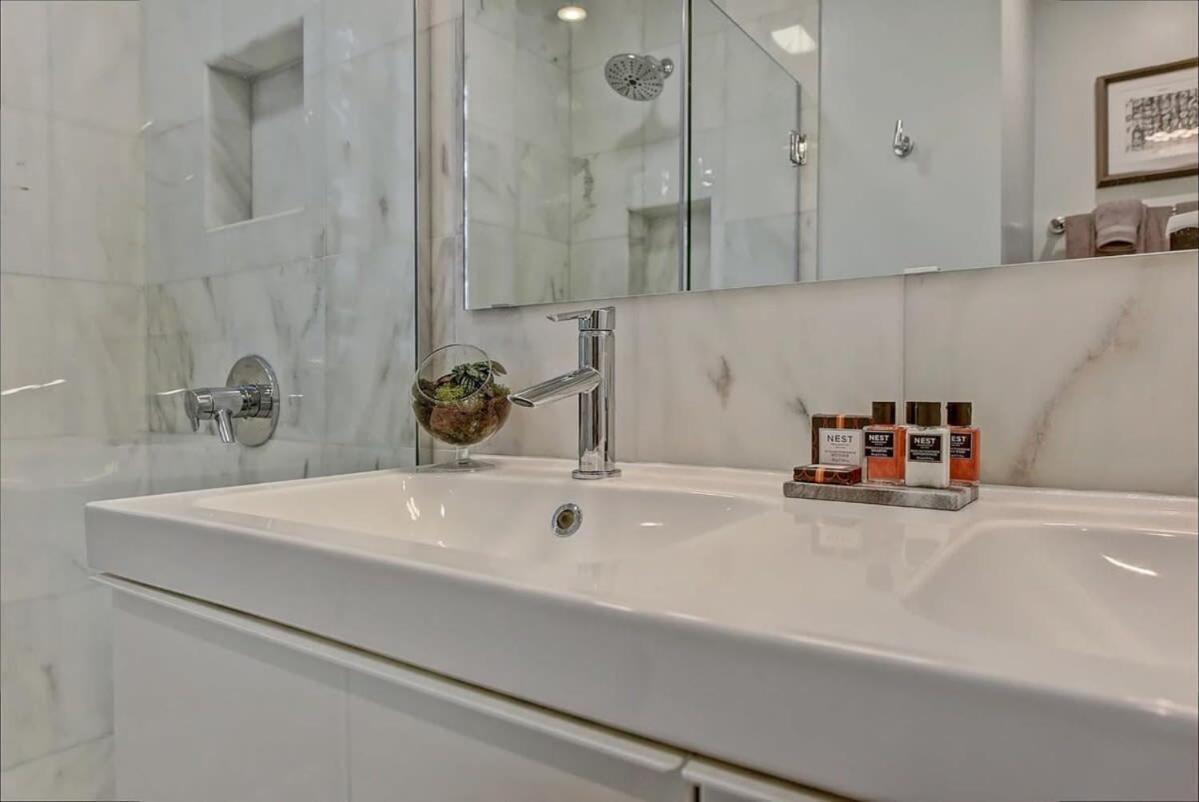 Holiday home Stylish 1br In Myers Park *