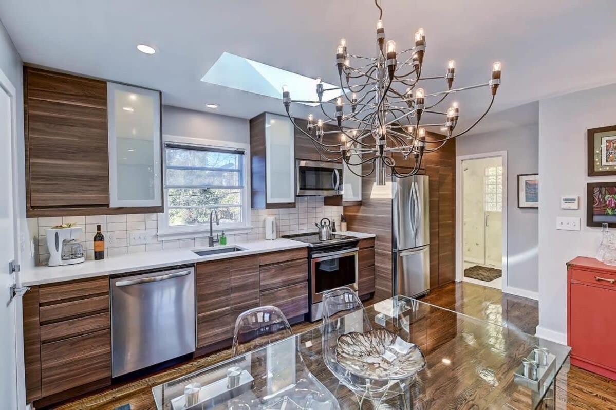 Myers Park Gem Great Location
