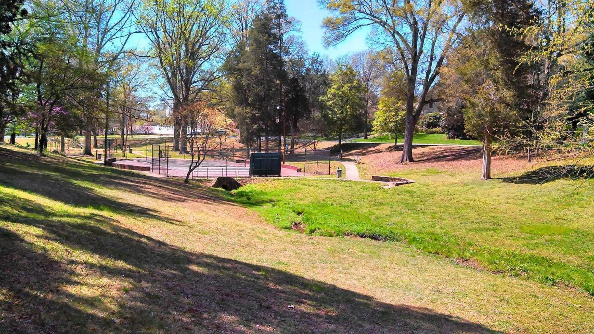 Comfortable And Stylish Near Myers Park * Charlotte