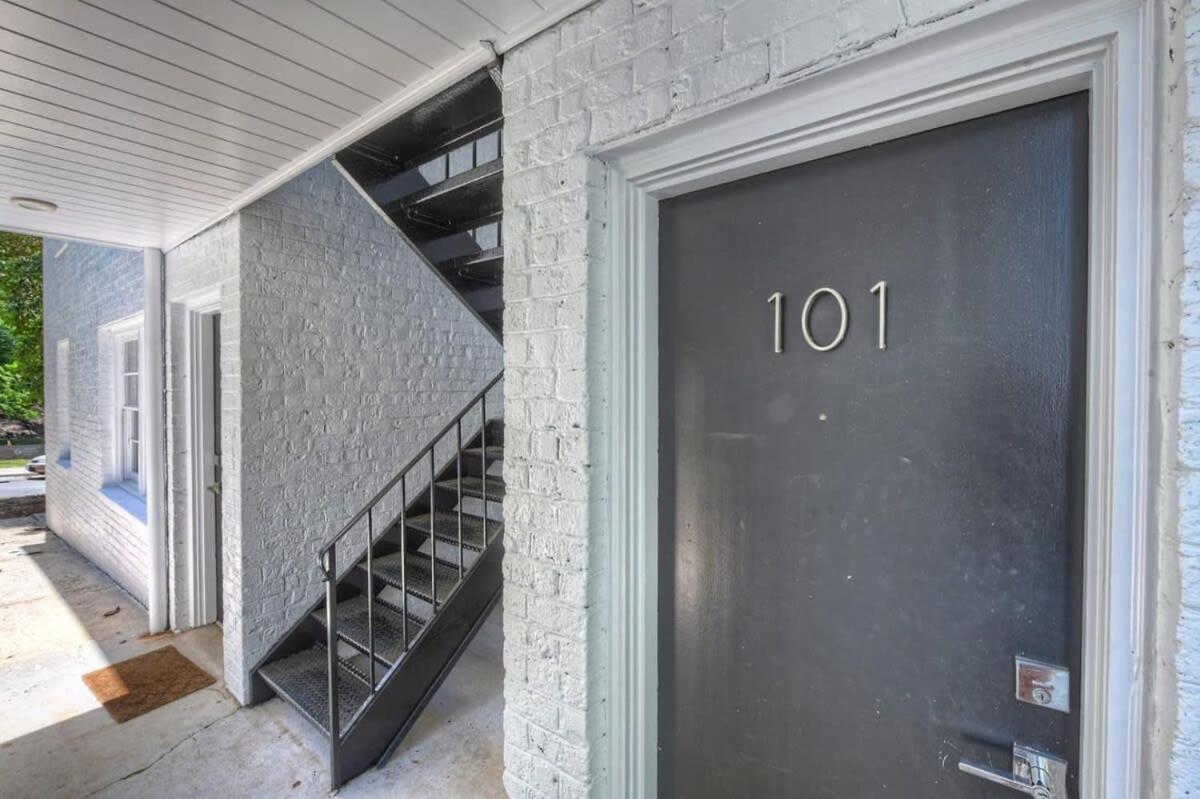 Holiday home Comfortable And Stylish Near Myers Park Charlotte