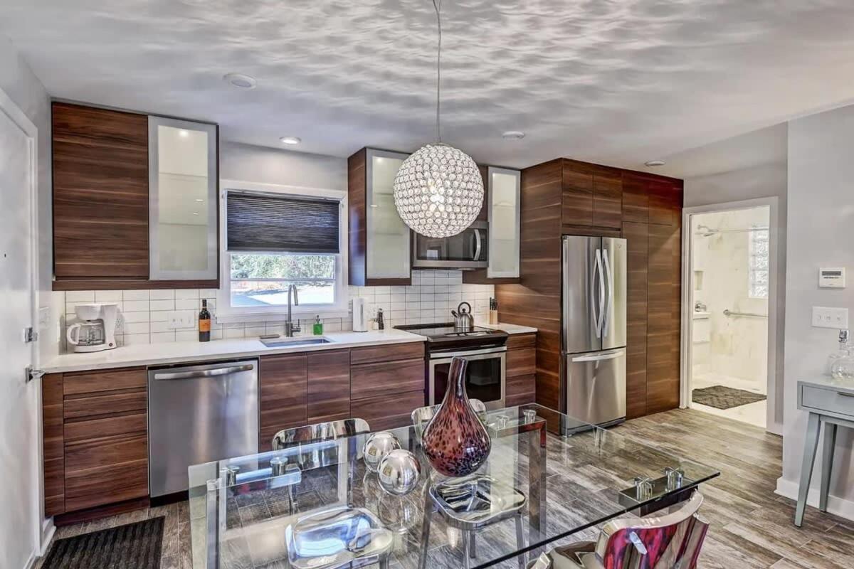 Comfortable And Stylish Near Myers Park Charlotte