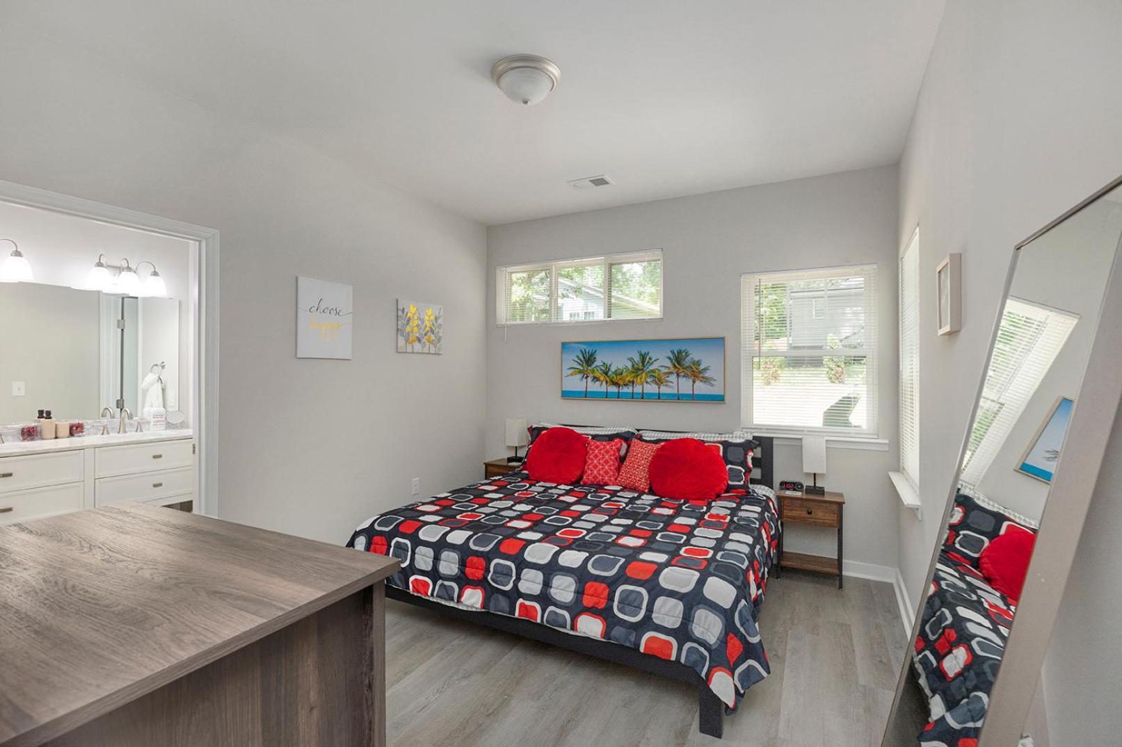 Holiday home Cozy & Modern Close To Uptown & Airport Charlotte