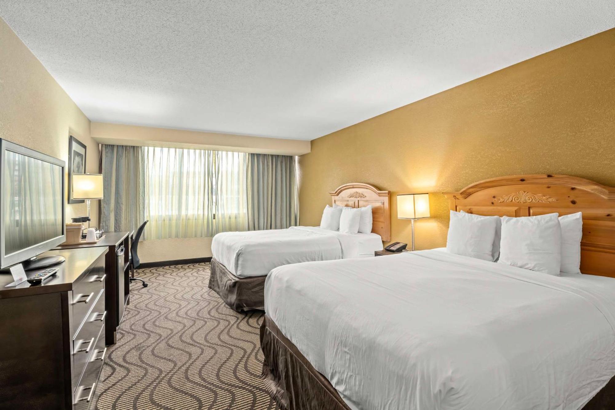 Red Lion Hotel