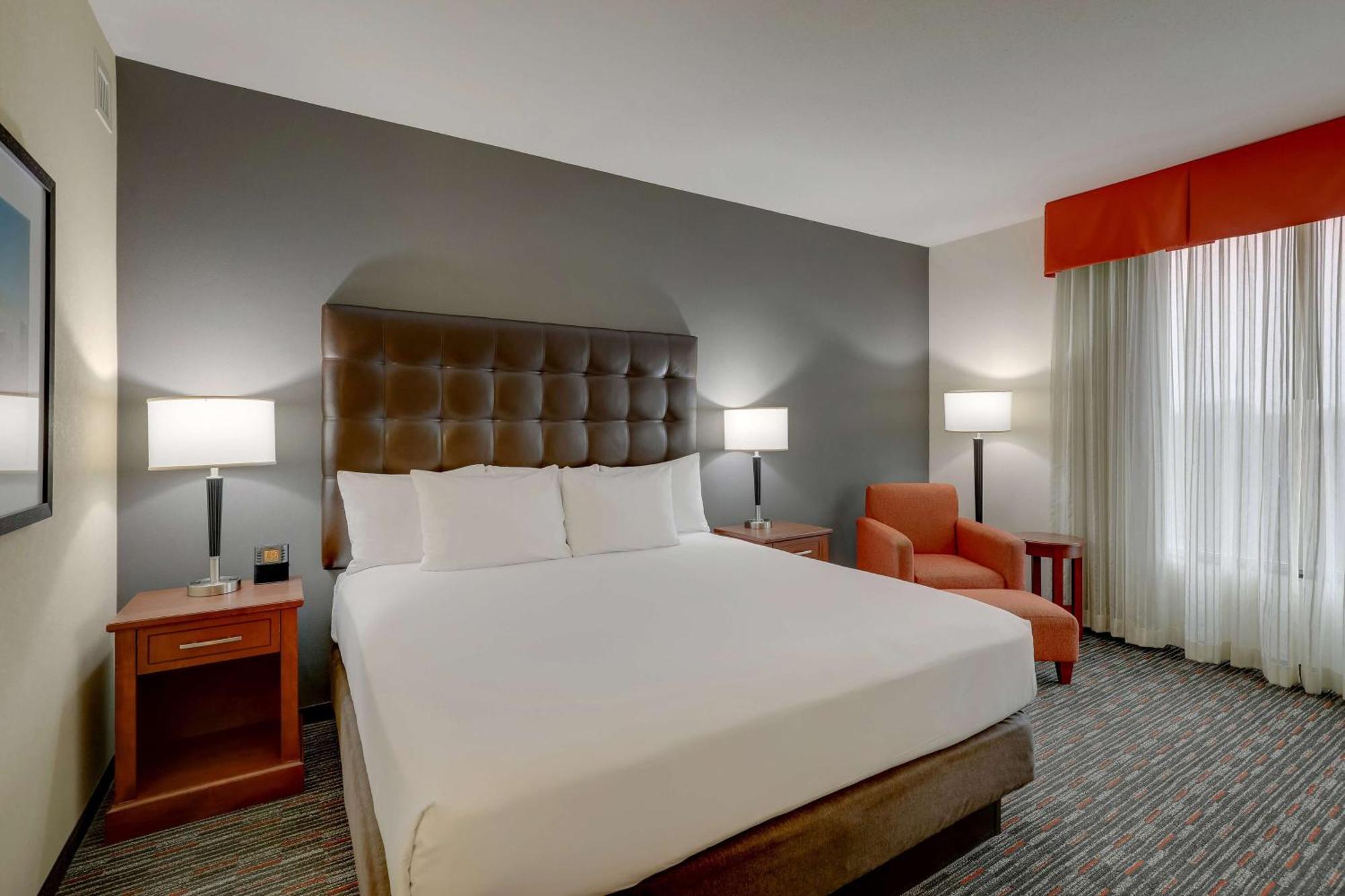 Hotel Drury & Arrowood