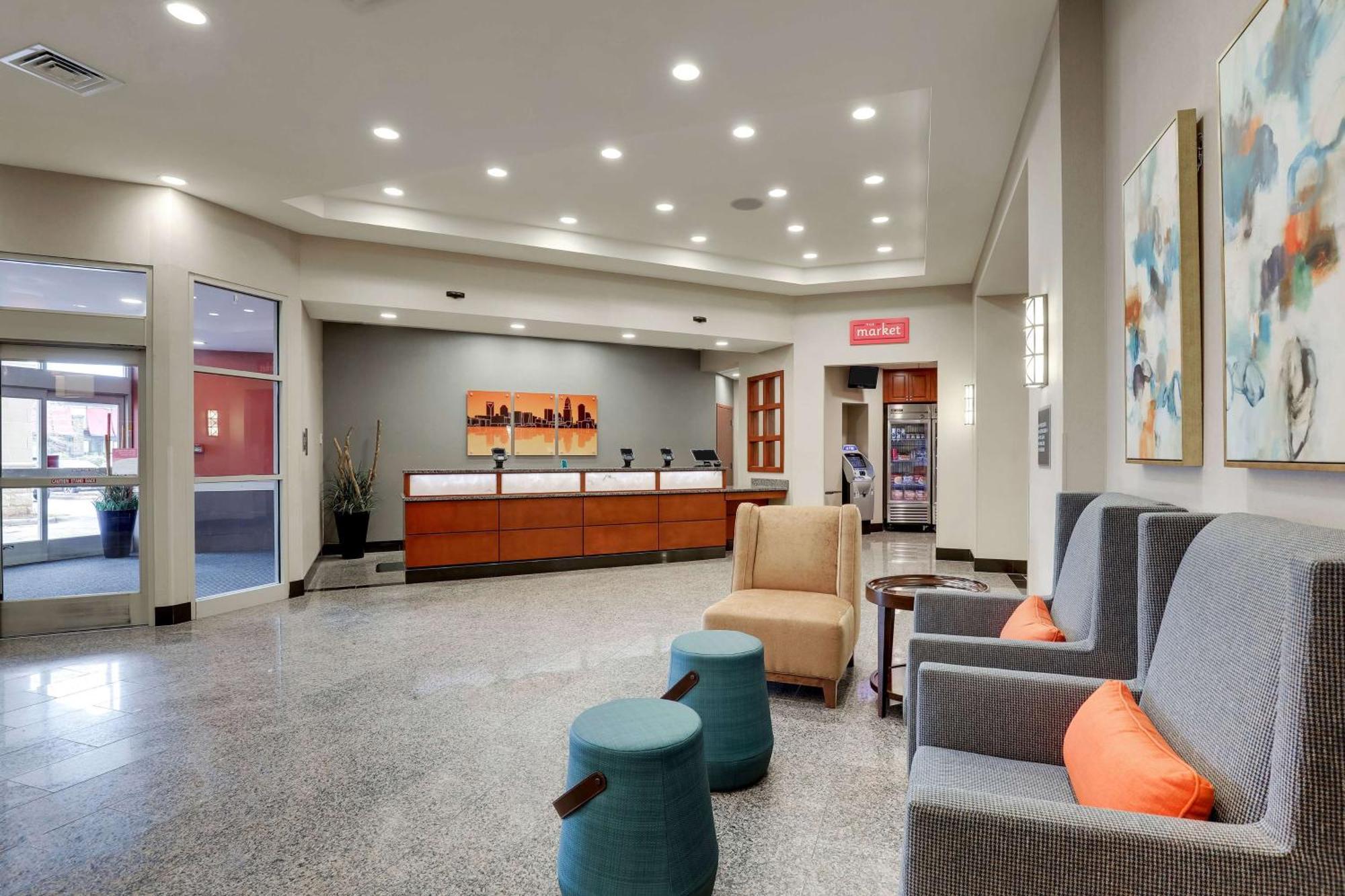 Drury & Arrowood Hotel