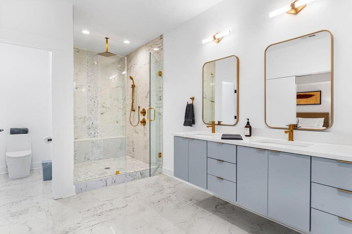 Charlotte's Modern Luxe - Your Stylish Haven Charlotte