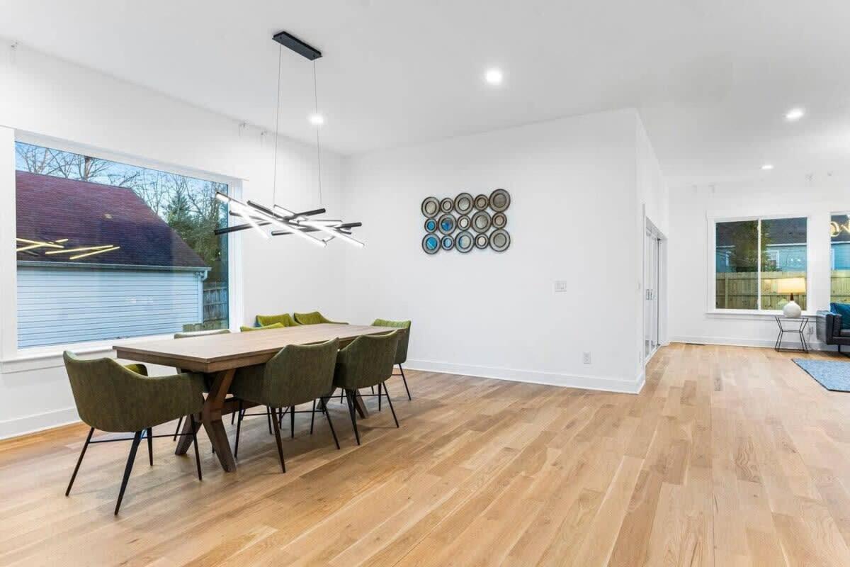 Holiday home Charlotte's Modern Luxe - Your Stylish Haven *