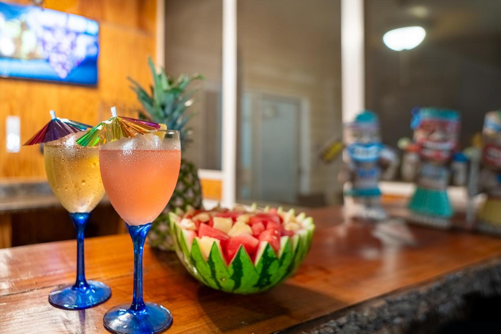 Tiki Hut, Bar, Kitchenette, Grill, Firepit At Pool *