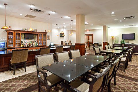 Fairfield & By Marriott Uptown 3*