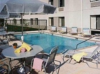 Sleep Place Inn Charlotte