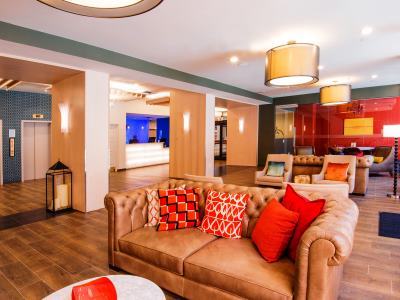 Fairfield & By Marriott Uptown Hotel 3*
