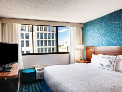 Fairfield & By Marriott Uptown Hotel