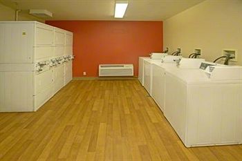 Extended America Select - - Place - E Mccullough Dr Hotel Charlotte