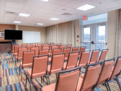 Hotel By Marriott Airport Charlotte