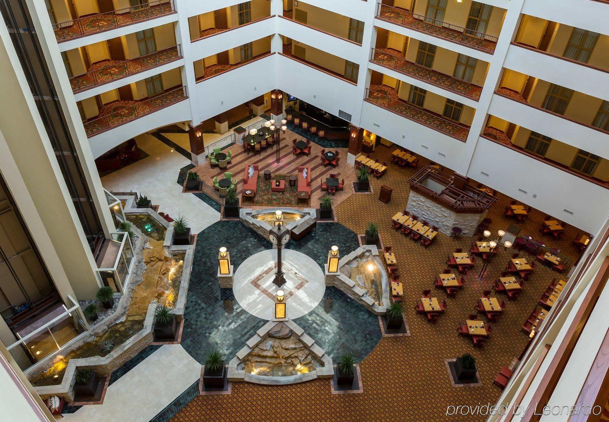 Hilton Airport Hotel 4*