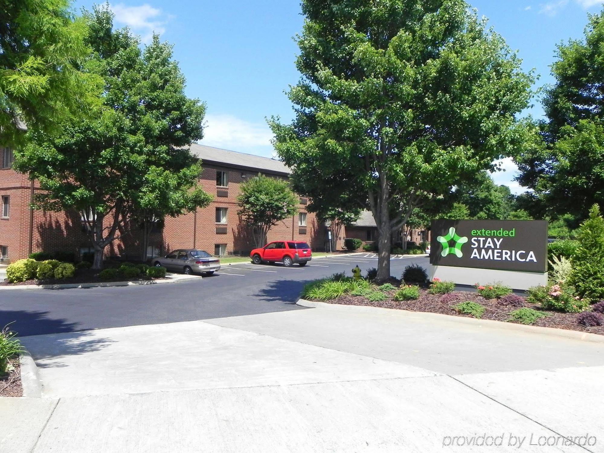 Extended America Select - - Place - E Mccullough Dr Charlotte