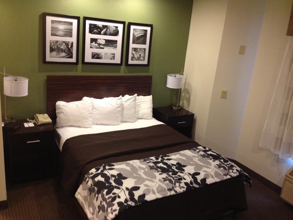 Sleep Place Inn Charlotte