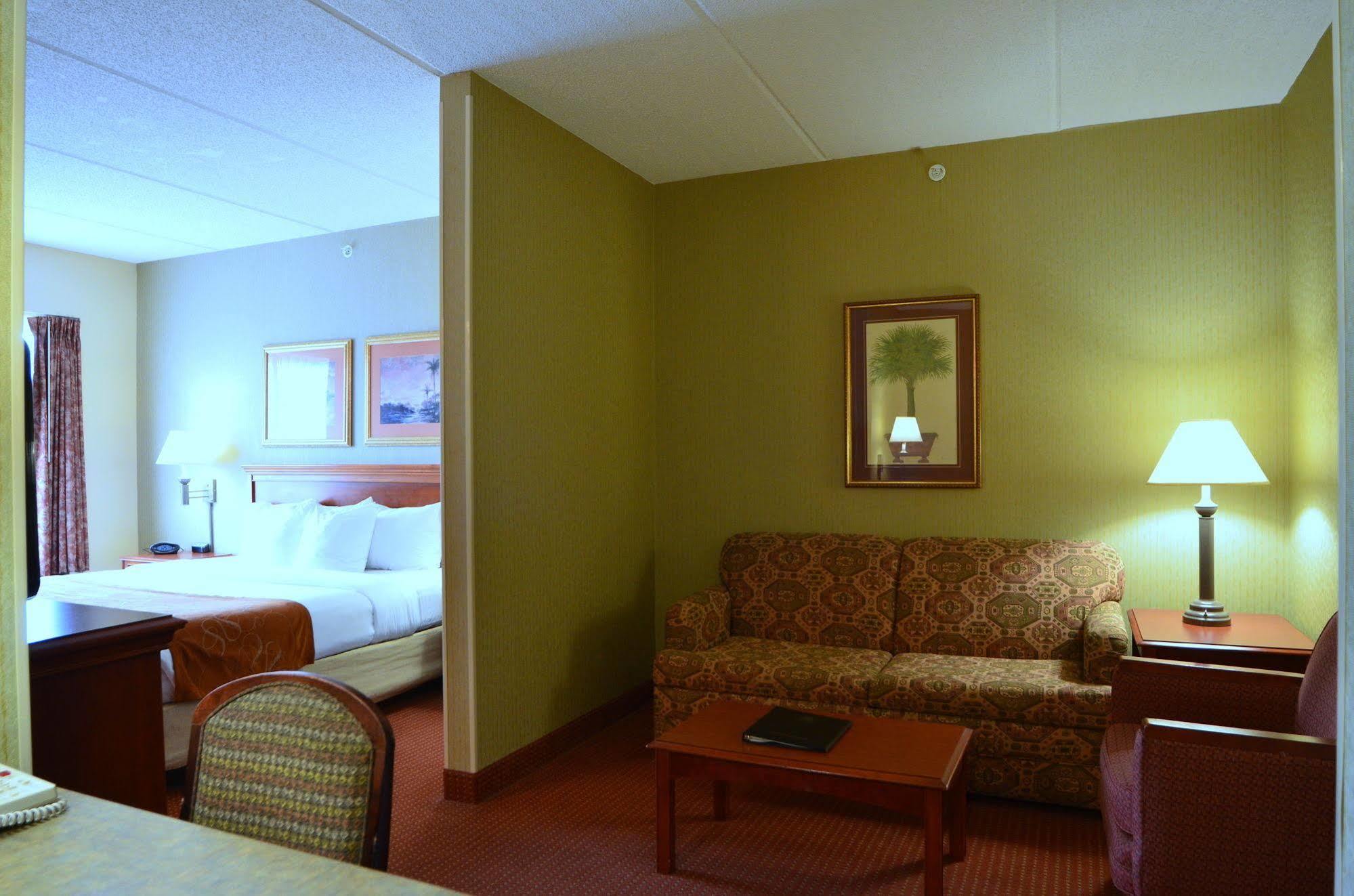 Comfort Northlake Hotel 2*