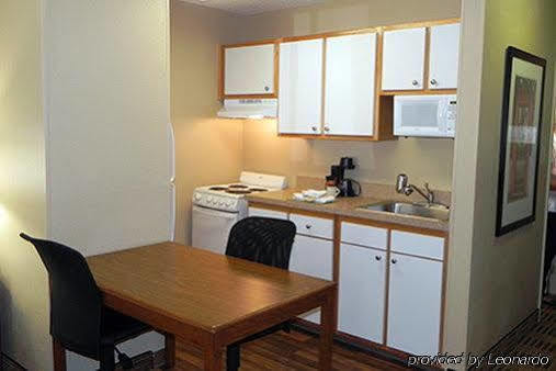 Extended America Select - - Place - E Mccullough Dr Hotel