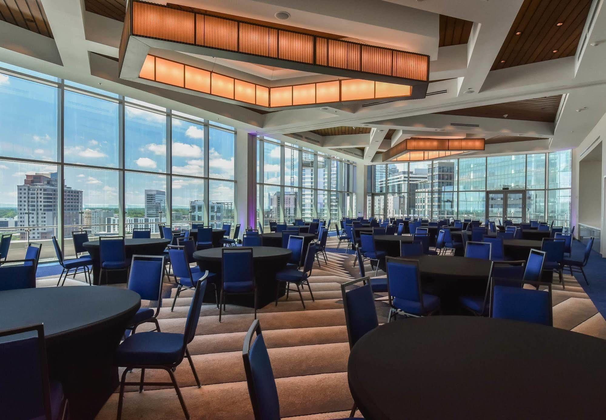 Hotel Springhill By Marriott Center 3*