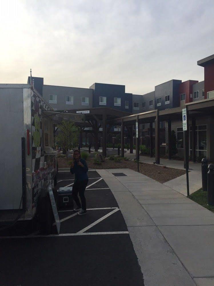 Hotel By Marriott Airport Charlotte