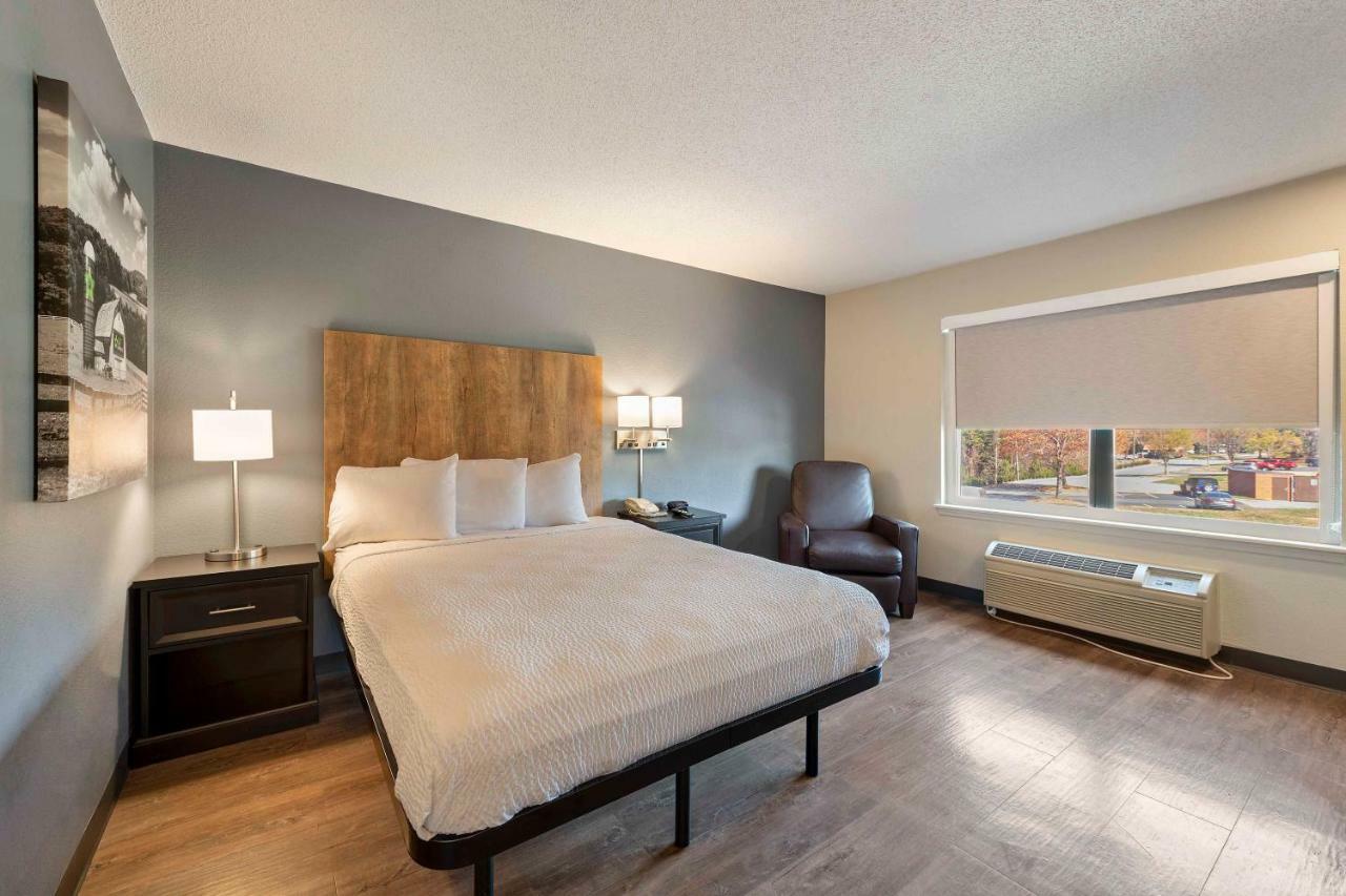 Extended America - - Place Hotel 2*