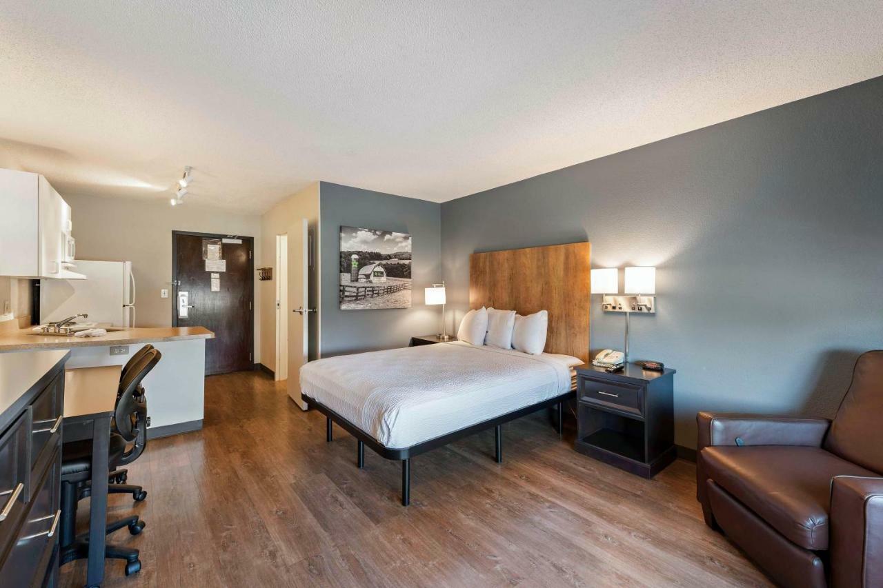 Extended America - - Place Hotel