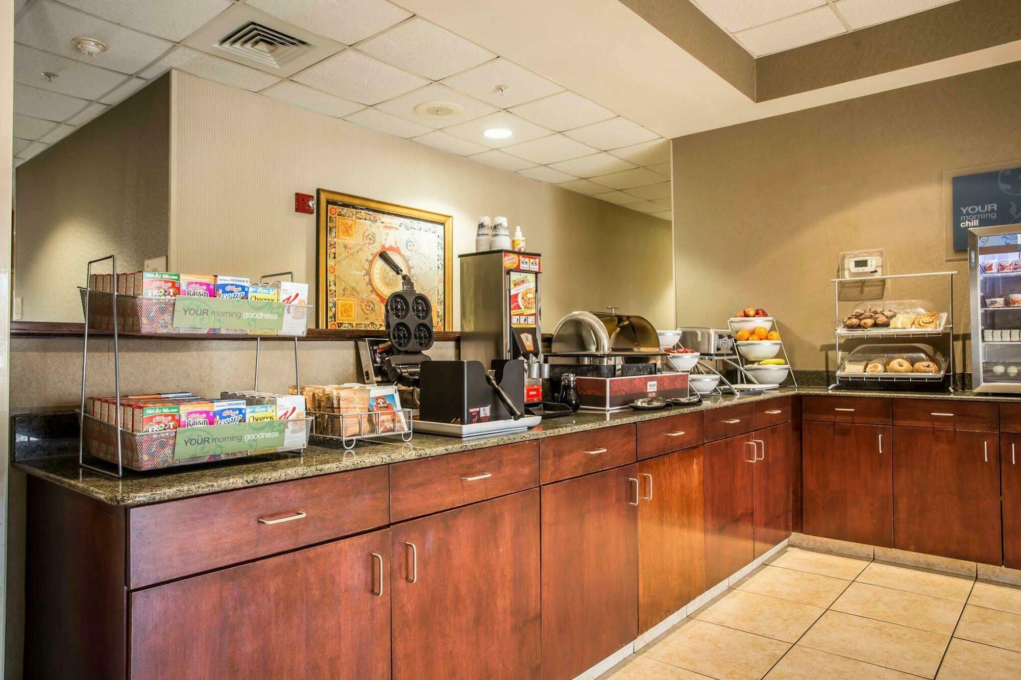 Comfort Northlake 2* Charlotte