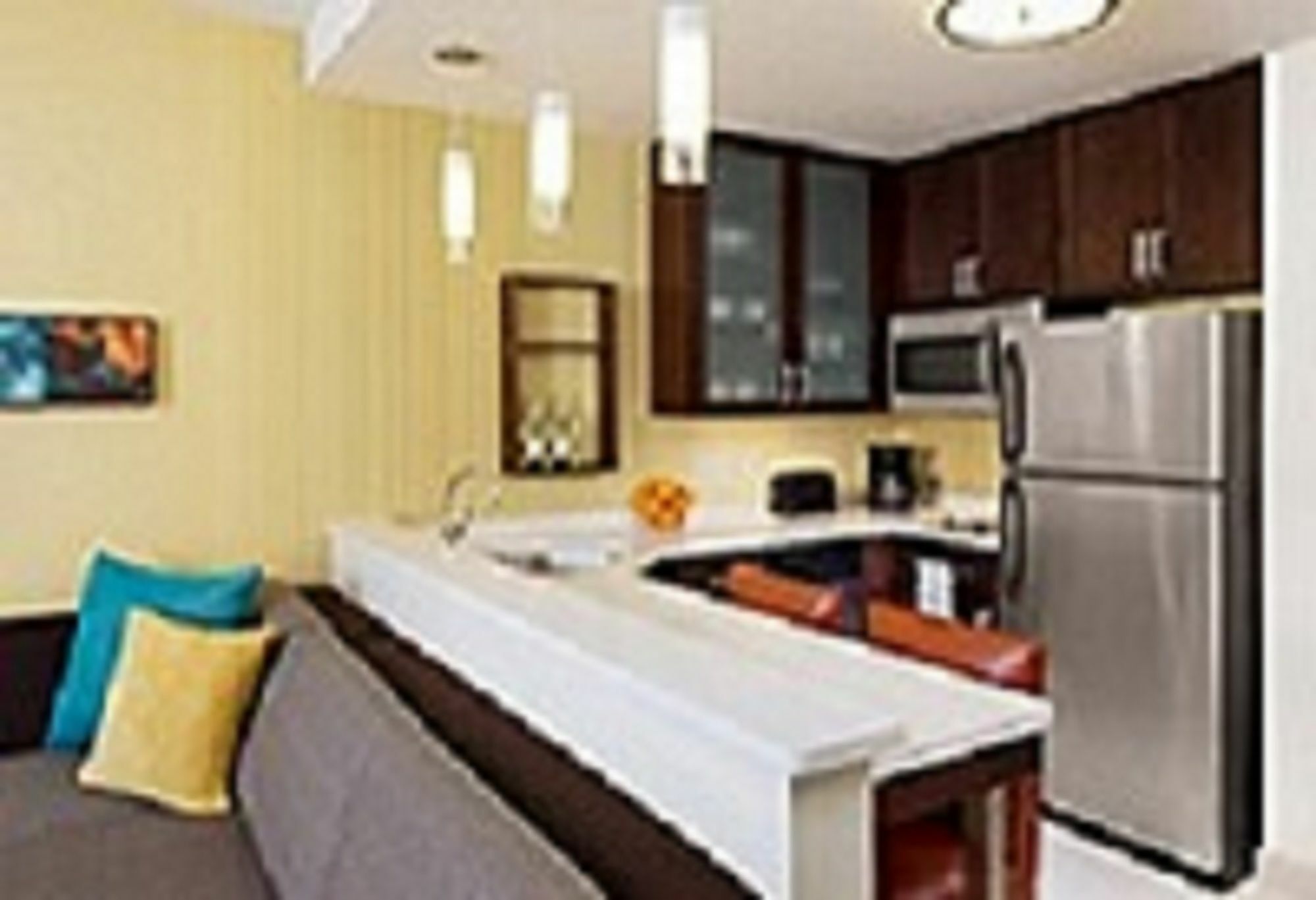 By Marriott Airport Hotel