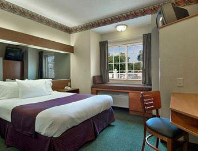 Microtel & By Wyndham Charlotte/northlake Hotel 2*