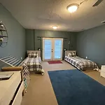 Hakuna Matata Hostel Shared Room