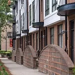 Uptown Gem Spacious Condo With Parking-Wifi-10 Min Walk To Spectrum Center