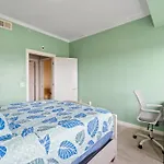 Cozy Condo @ Charlotte Nc! W/Pool- Walk To Uptown