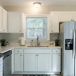 Stunning Southpark/Cotswold Home