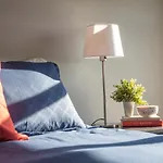 Uptown 1 Bedroom Apt With Balcony By Frontdesk