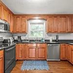 Charming, Cozy Home Close To Uptown, Airport & Whitewater Center