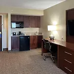 Comfort Suites Airport