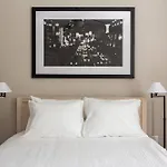 Kasa Freemorewest Charlotte
