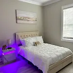 New Charming 3Bd Townhome With Wifi - 9 Min To Uptown